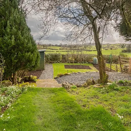 Willow A Luxury Rural Retreat *