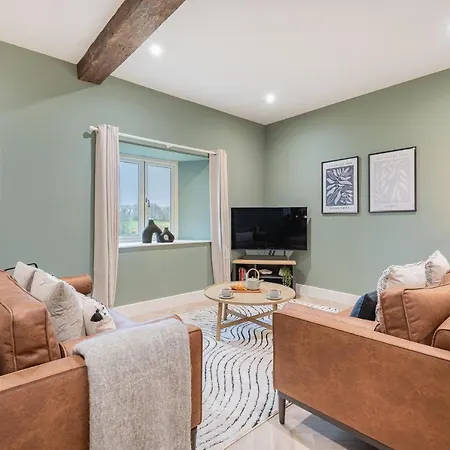 Willow A Luxury Rural Retreat *
